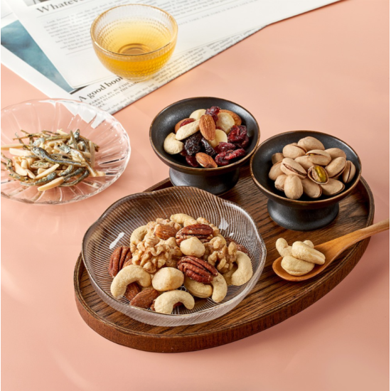 【盛香珍】 KING頂級堅果禮盒600g(年節限定)